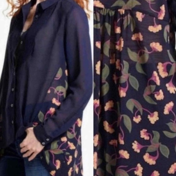 Anthropologie Tops - 📦5/$50 Anthropologie Maeve Ira Tunic Semi Sheer Blouse Navy Floral Size 6